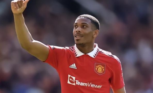 的表演者 的表演者